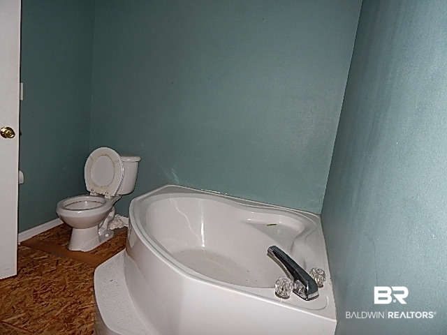 15964 Barlow Road Loxley, AL 36551 - Photo 18 of 19 Master Bath