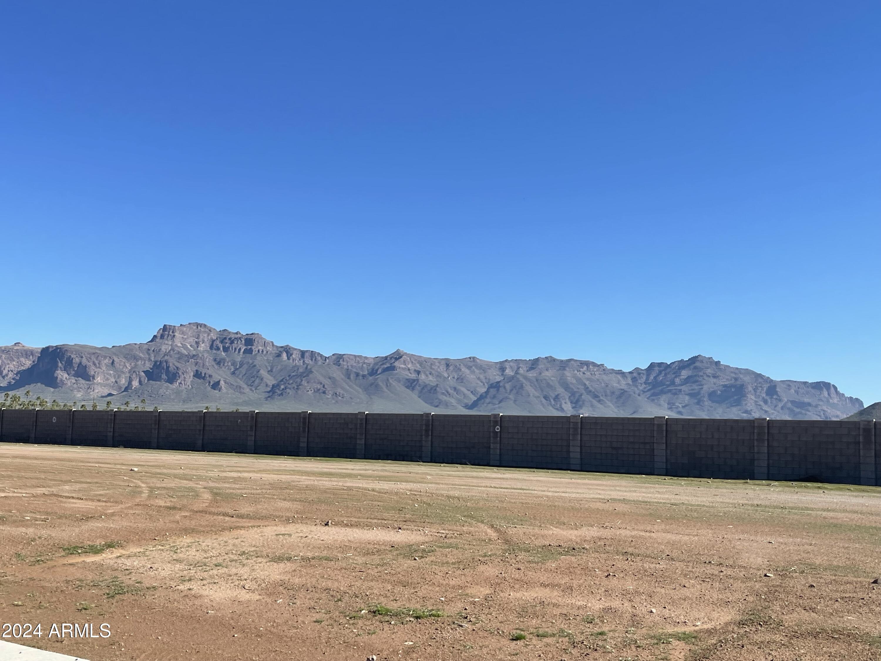 4559 South Siphon Draw Road Apache Junction, AZ 85119 - Photo 13 of 16 Mountain View