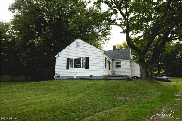 $189,000 | 205 52nd Street Southwest, Canton, OH 44706
