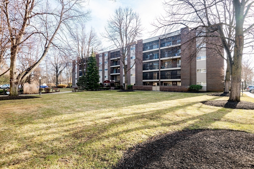 66 Main Street, Unit 15A Melrose, MA 02176 - Photo 27 of 35