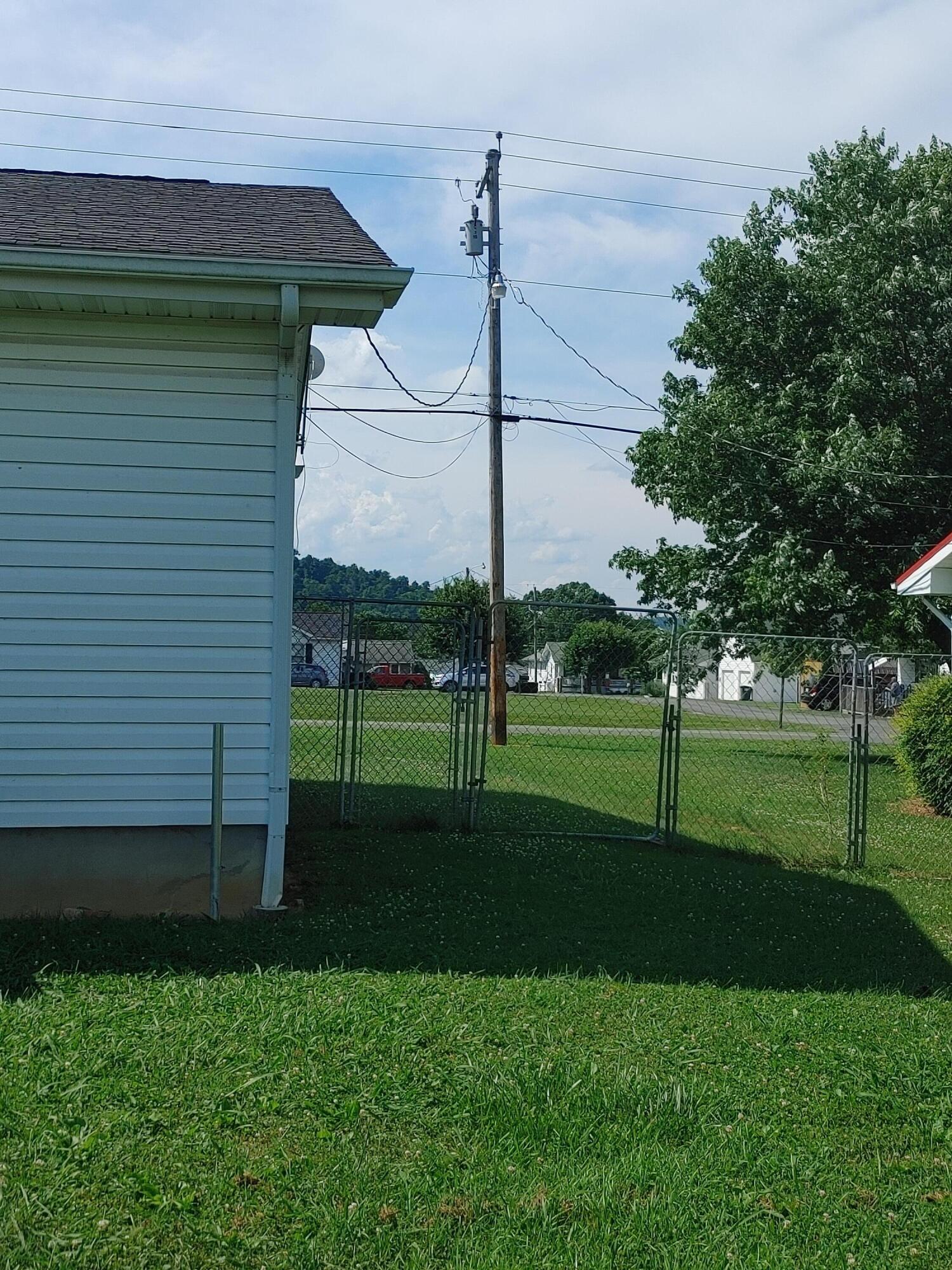 117 Coal Chute Road Elizabethton, TN 37643 - Photo 32 of 35 0621211624