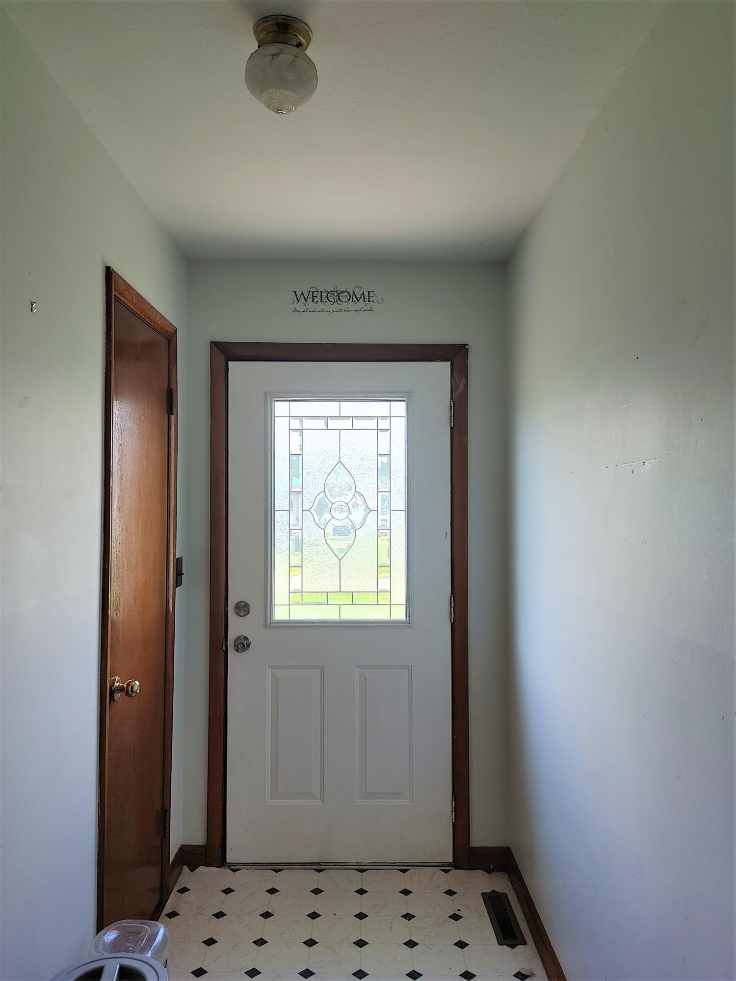 117 Coal Chute Road Elizabethton, TN 37643 - Photo 8 of 35 0621211610_HDR