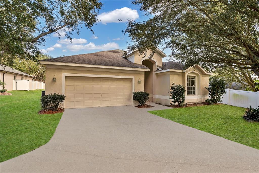 619 Strihal Loop Oakland, FL 34787 - Photo 1 of 1