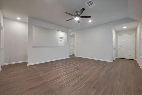 $1,700 | 13625 Goldeye Drive, Conroe, TX 77384