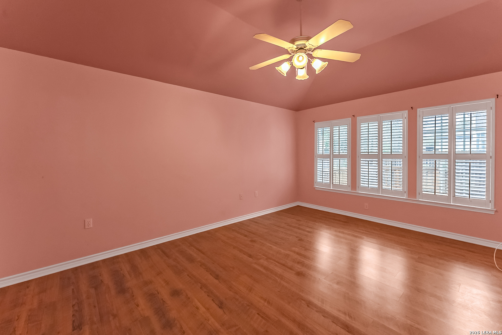 8467 Ulysses Universal City, TX 78148 - Photo 12 of 22