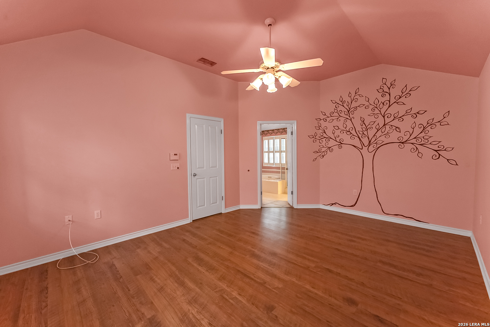 8467 Ulysses Universal City, TX 78148 - Photo 13 of 22