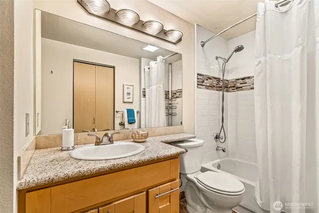 $300,000 | 6960 California Avenue Southwest, Unit A106, Seattle, WA 98136