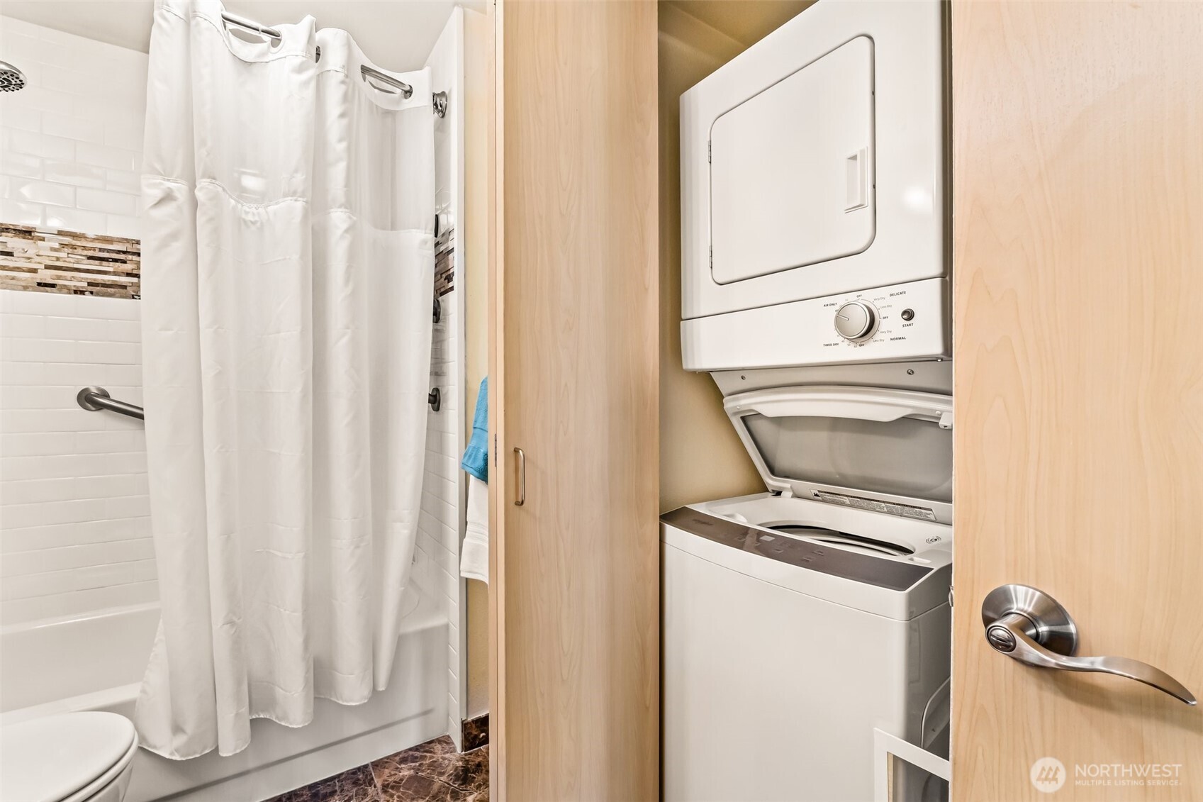 6960 California Avenue Southwest, Unit A106 Seattle, WA 98136 - Photo 19 of 24