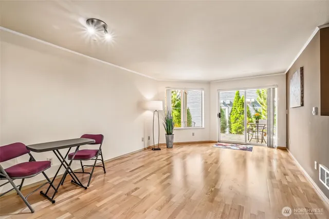 $300,000 | 6960 California Avenue Southwest, Unit A106, Seattle, WA 98136