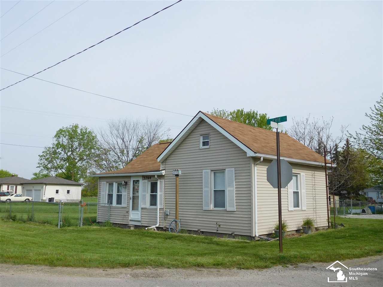 3764 East Erie Road Erie, MI 48133 - Photo 3 of 17