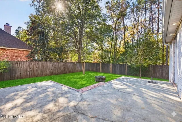 $335,000 | 6516 Koula Drive, Diamondhead, MS 39525