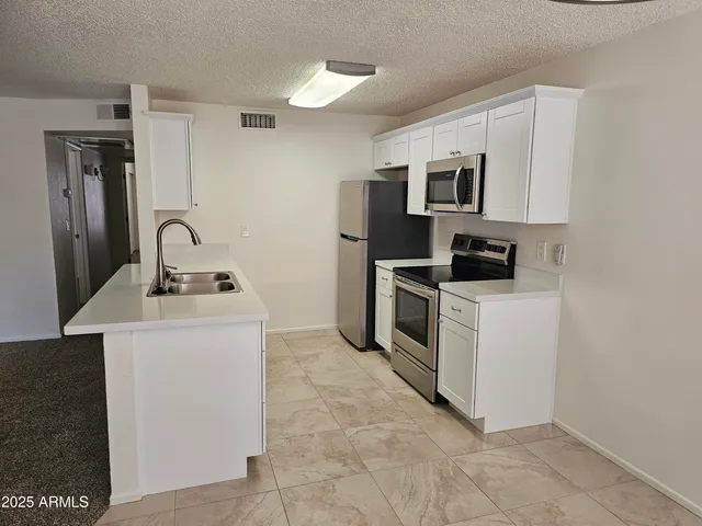 $189,000 | 5236 West Peoria Avenue, Unit 128, Glendale, AZ 85302