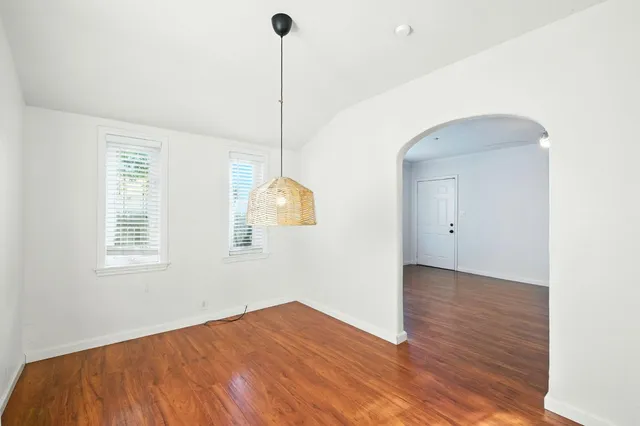 $389,999 | 3225 12th Avenue, Sacramento, CA 95817