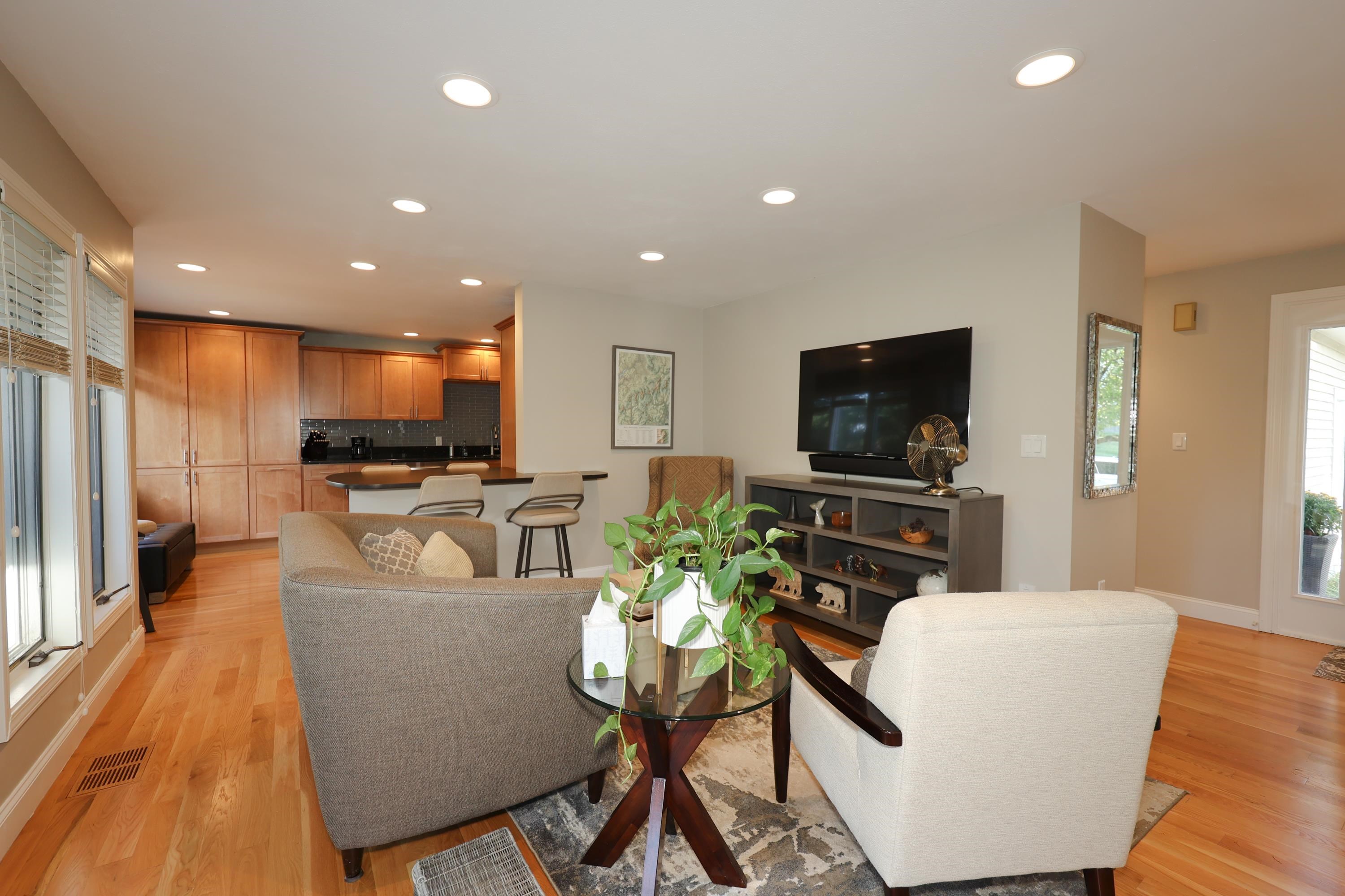 170 Chase Way Manchester, NH 03104 - Photo 20 of 30