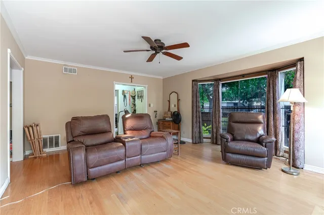 $925,000 | 2707 North Windsor Avenue, Pasadena, CA 91001