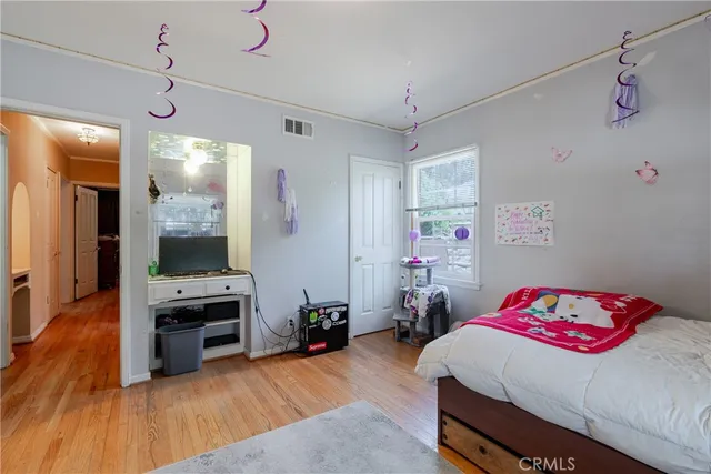 $925,000 | 2707 North Windsor Avenue, Pasadena, CA 91001