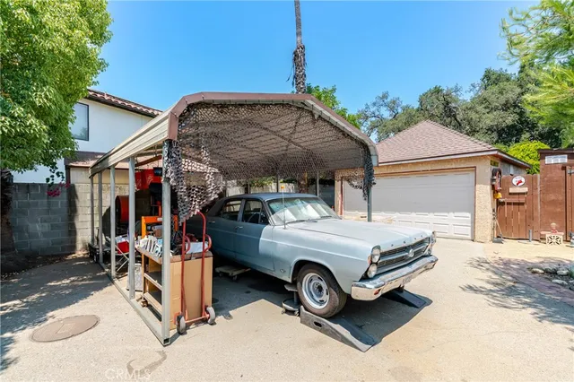 $925,000 | 2707 North Windsor Avenue, Pasadena, CA 91001