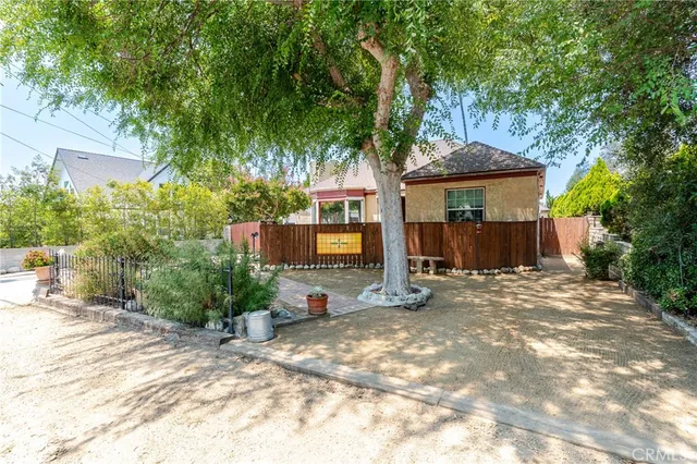 $925,000 | 2707 North Windsor Avenue, Pasadena, CA 91001