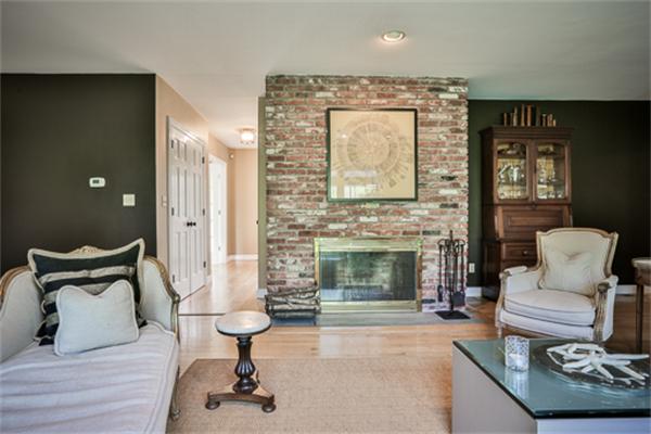 65 Campion Road North Andover, MA 01845 - Photo 8 of 29 Gallery Image 8