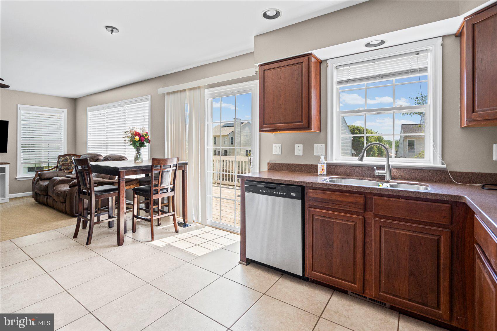 111 Cove Point Way Perryville, MD 21903 - Photo 14 of 41