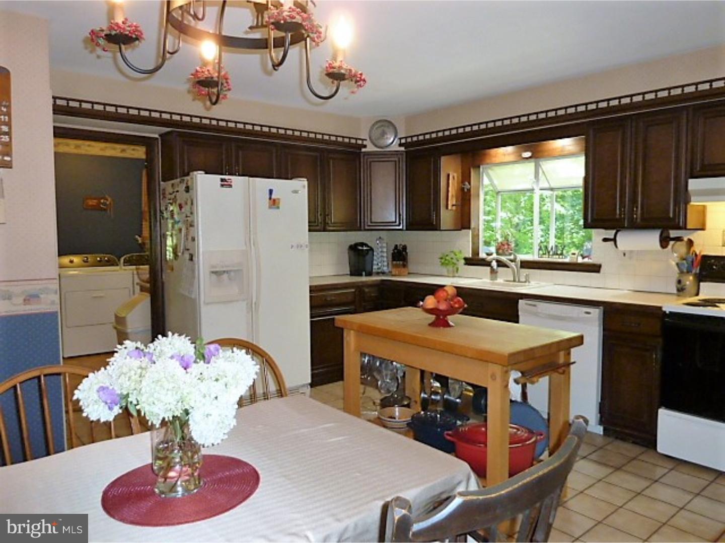 1154 Swamp Road Furlong, PA 18925 - Photo 13 of 25 Kitchen