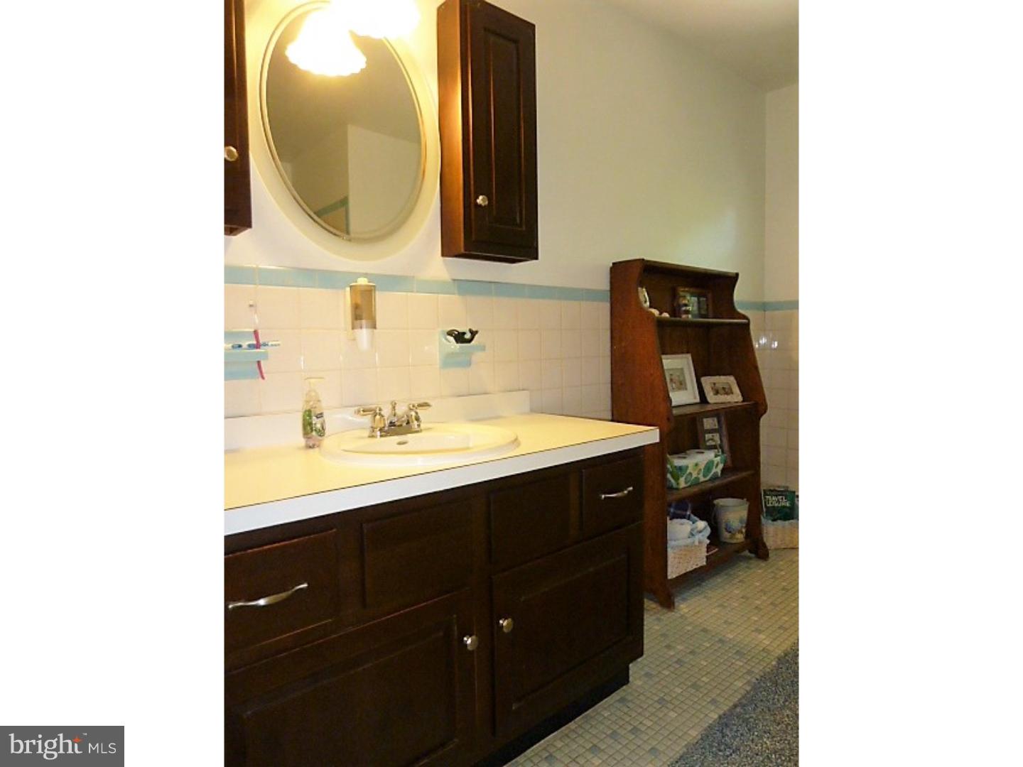 1154 Swamp Road Furlong, PA 18925 - Photo 21 of 25 Bathroom