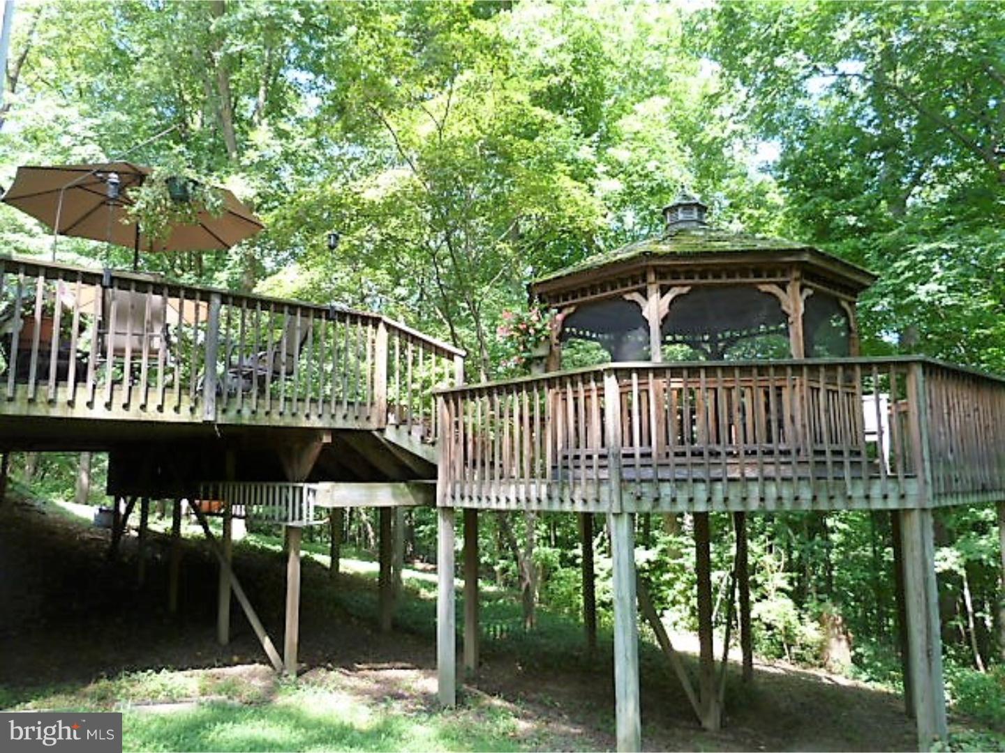 1154 Swamp Road Furlong, PA 18925 - Photo 23 of 25 Deck