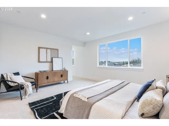 $1,124,000 | 4945 North Adams Court, Camas, WA 98607