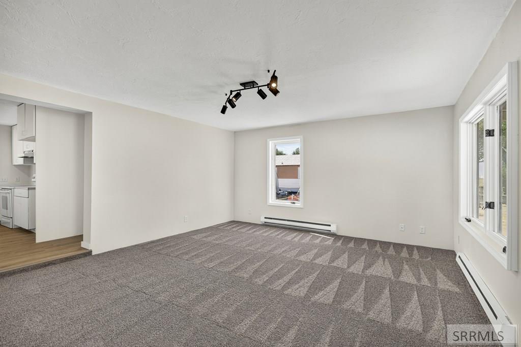 667 Decoria Avenue Arco, ID 83213 - Photo 7 of 35