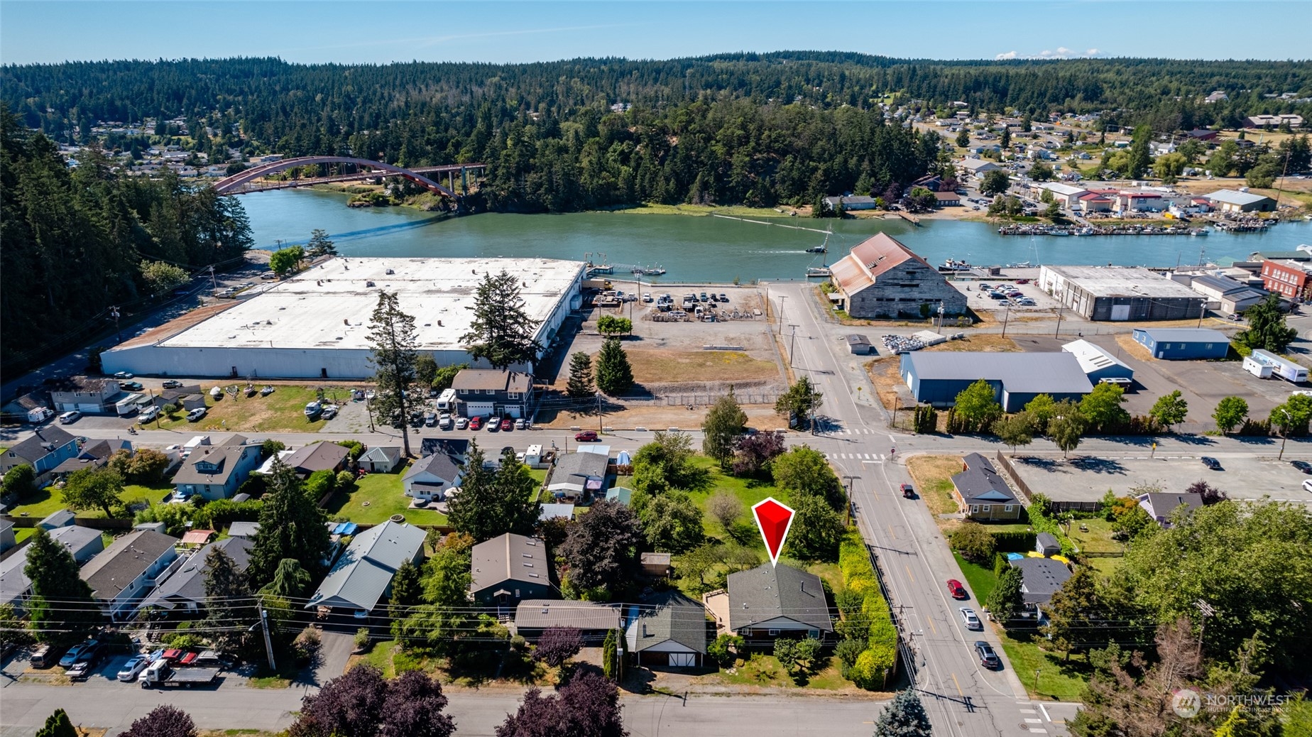 314 Caledonia Street La Conner, WA 98257 - Photo 6 of 34