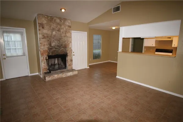 $1,395 | 11414 Ptarmigan Drive, Austin, TX 78758