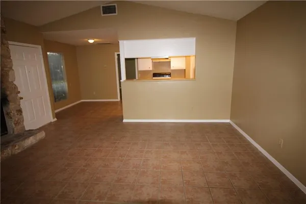 $1,395 | 11414 Ptarmigan Drive, Austin, TX 78758