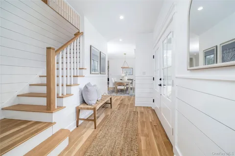 $1,749,000 | 480 Ackerly Pond Lane, Southold, NY 11971