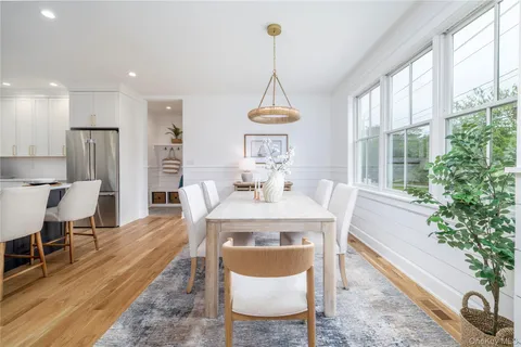 $1,749,000 | 480 Ackerly Pond Lane, Southold, NY 11971