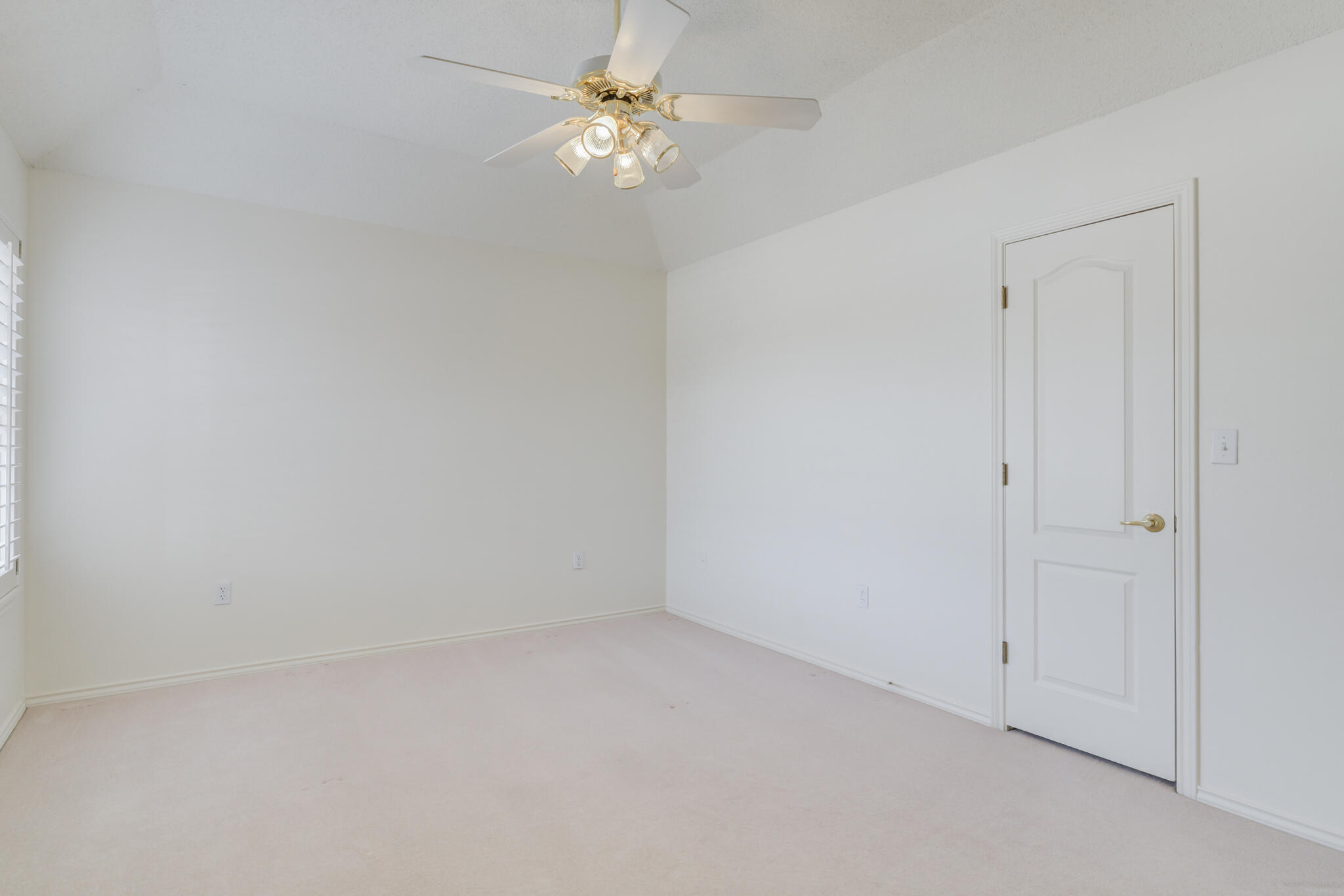 6901 Freeport Avenue Lubbock, TX 79424 - Photo 29 of 39 DSC04601_2_3