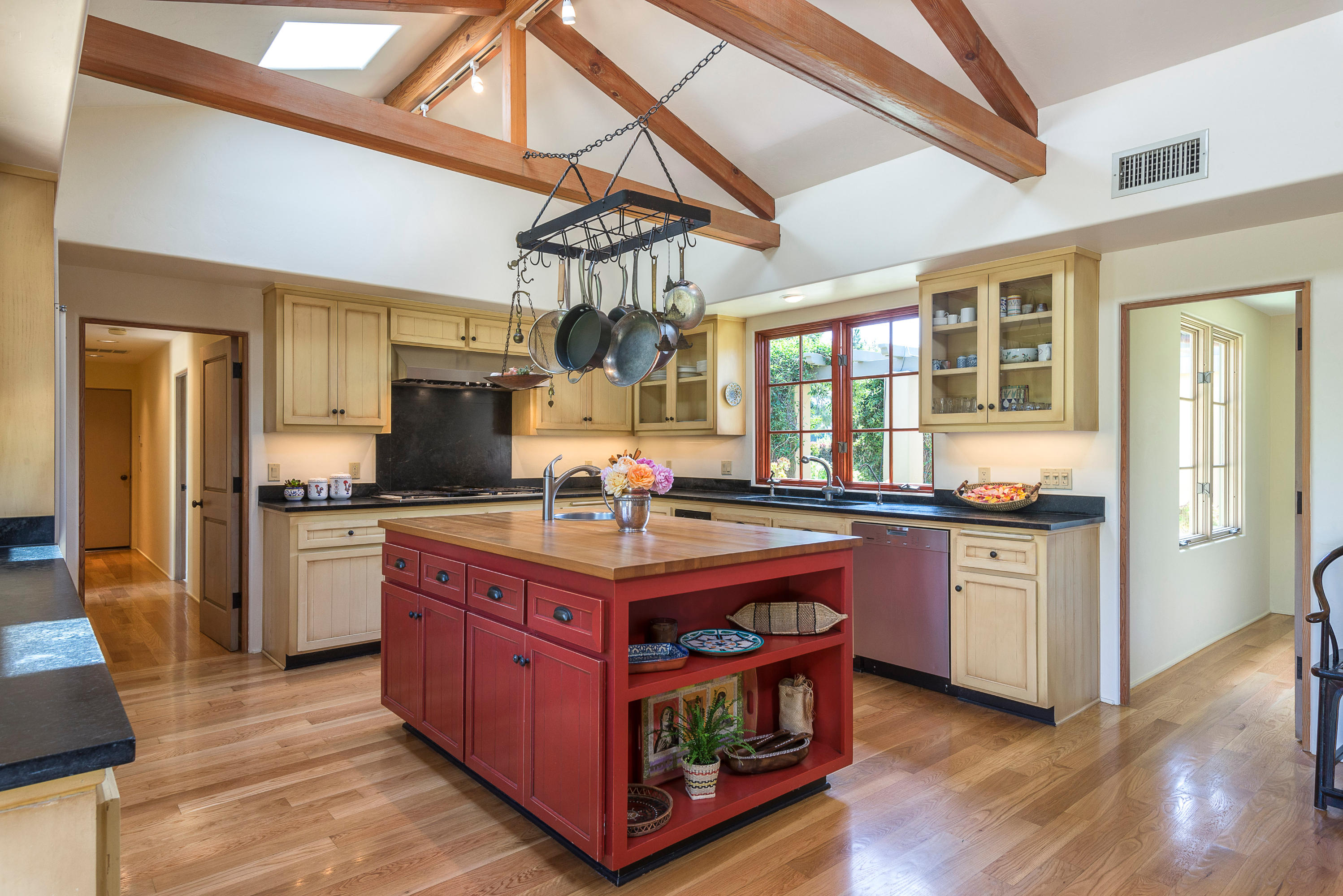 321 Santa Rosa Lane Montecito, CA 93108 - Photo 4 of 14 Kitchen