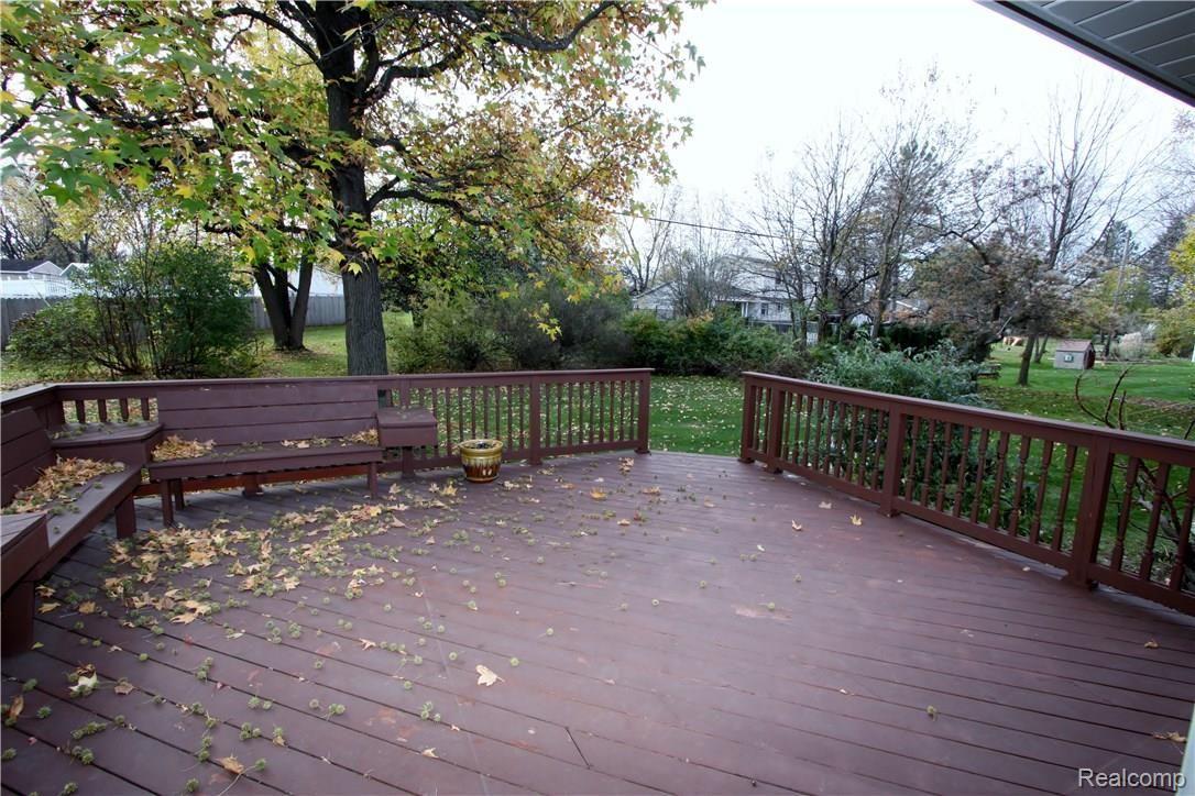 4186 McCandlish Road Grand Blanc, MI 48439 - Photo 32 of 36 IMG_4426.JPG