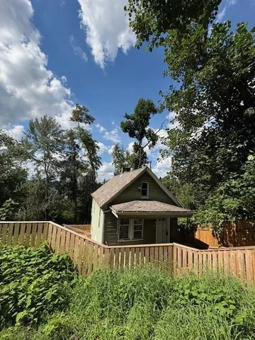 a balcony with an outdoor space
