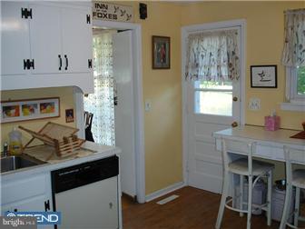 2042 Old Gulph Road Villanova, PA 19085 - Photo 7 of 12 Kitchen