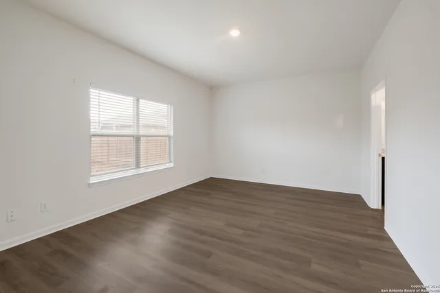 $290,000 | 14926 Harbor Landing, Von Ormy, TX 78073