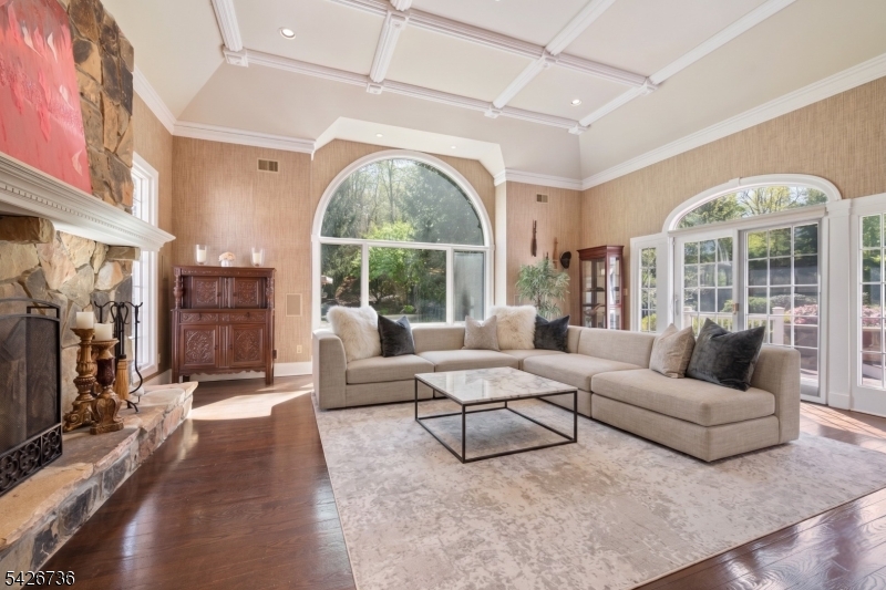 110 Chelsea Watchung, NJ 07069 - Photo 16 of 43
