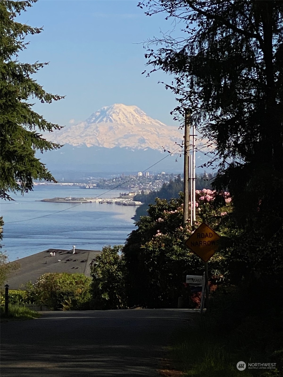 2218 Lybecker Road Northwest Gig Harbor, WA 98332 - Photo 3 of 10 a view of a city