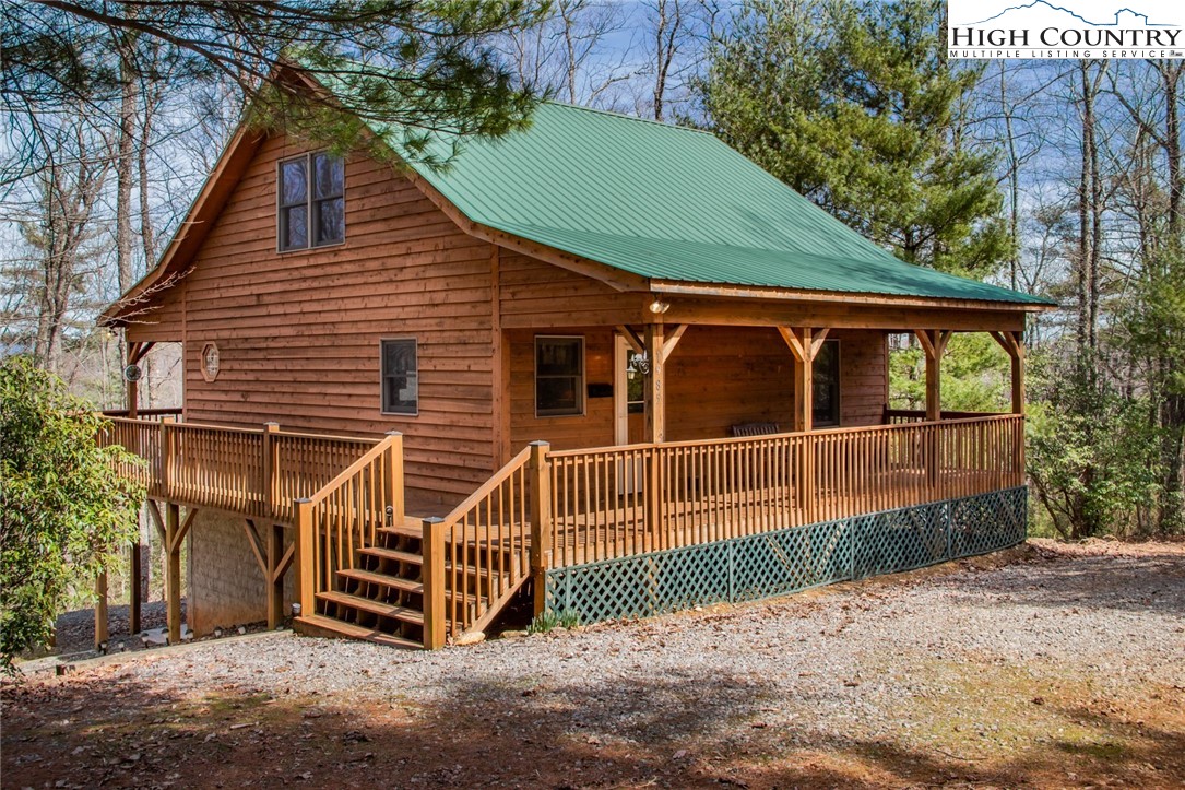 1985 Buck Mountain Road Purlear, NC 28665 - Photo 1 of 50 Gallery Image 1