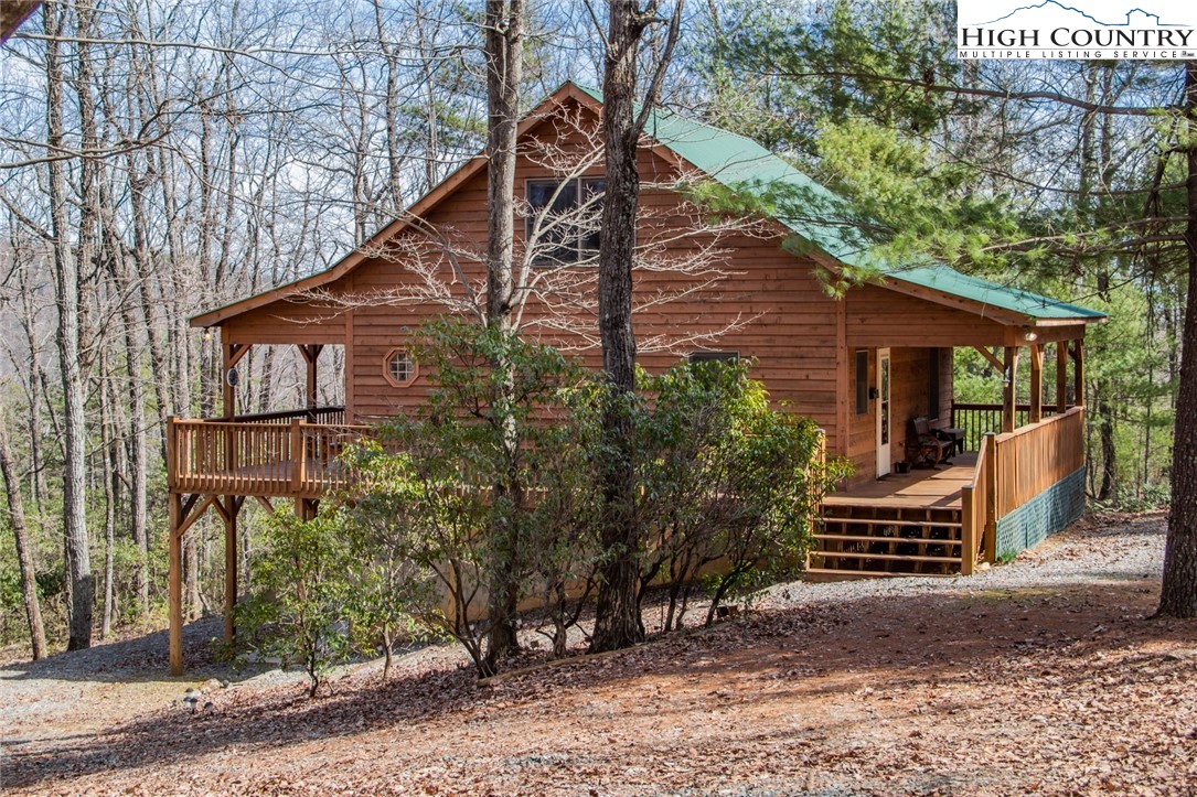 1985 Buck Mountain Road Purlear, NC 28665 - Photo 3 of 50 Gallery Image 3