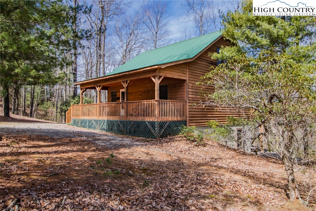 1985 Buck Mountain Road Purlear, NC 28665 - Photo 47 of 50 Gallery Image 47
