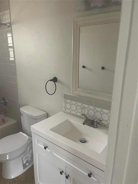 906 Essex Road Brandon, FL 33510 - Photo 9 of 16