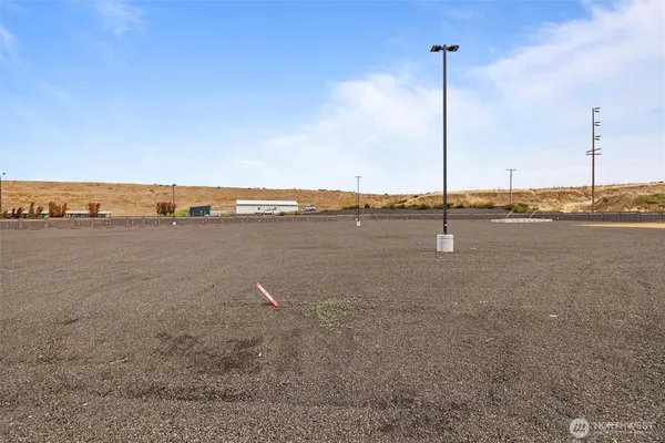 $1,137 | 1846 Dell Avenue, Unit K, Walla Walla, WA 99362