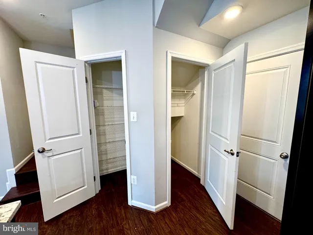 $2,600 | 5822 Oakdale Vlg Road, Ijamsville, MD 21754