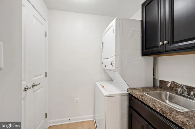 $2,600 | 5822 Oakdale Vlg Road, Ijamsville, MD 21754