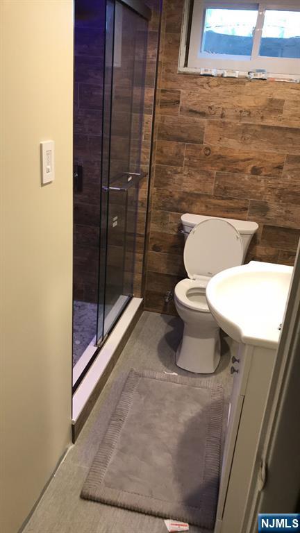 120 Louis Street Hackensack, NJ 07601 - Photo 2 of 7